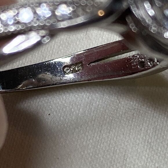 925 Sterling Silver Oval Cut Simulated Diamond Braided Band Ring Size 7 - Picture 5 of 6